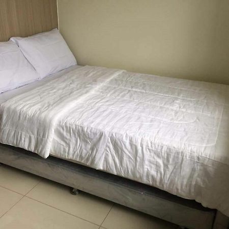 Seabreeze Residences At Breeze Residences Pasay Kültér fotó
