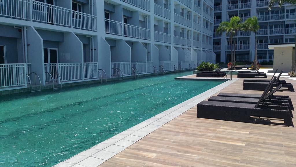 Seabreeze Residences At Breeze Residences Pasay Kültér fotó