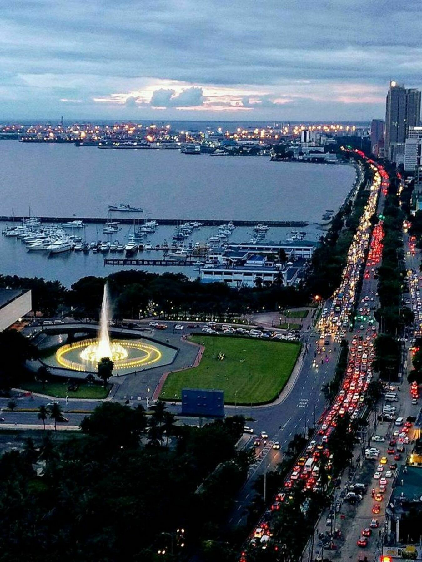 Seabreeze Residences At Breeze Residences Pasay Kültér fotó